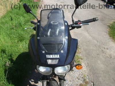 Yamaha_TDM_850_3VD_blau_Crash_original_Koffersystem_Koffer_Koffertraeger_Gepaecktraeger_Hepco_und_Becker_Hecktraeger_51.jpg