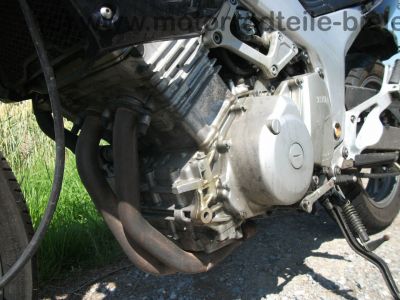 Yamaha_TDM_850_3VD_blau_Crash_original_Koffersystem_Koffer_Koffertraeger_Gepaecktraeger_Hepco_und_Becker_Hecktraeger_58.jpg