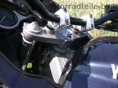 Yamaha_TDM_850_3VD_blau_Crash_original_Koffersystem_Koffer_Koffertraeger_Gepaecktraeger_Hepco_und_Becker_Hecktraeger_73.jpg