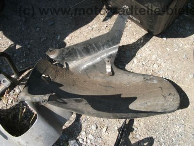 Yamaha_TDM_850_3VD_blau_Crash_original_Koffersystem_Koffer_Koffertraeger_Gepaecktraeger_Hepco_und_Becker_Hecktraeger_9.jpg