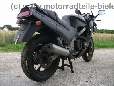 Kawasaki_GPZ_600_R_schwarz_ZX_600_A_Stahlflex_ABM_-_wie_GPZ_GPX_ZX_600_750_900_A_B_C_D_R_46.jpg