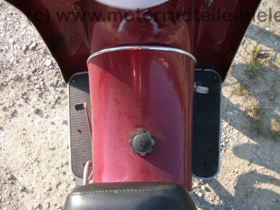 Simson_Schwalbe_weinrot_KR_51_-_1_K_Bj__1975_wie_Spatz_Star_Sperber_Habicht_21.jpg
