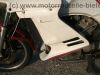Yamaha_XZ_550_S_11U_weiss-rot_Verkleidung_Gepaecktraeger_Koffertraeger_orig__Auspuff_11H_-_14711_-_wie_XZ_400_D_24R_11V_11J_11K_42.jpg