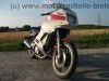 Yamaha_XZ_550_S_11U_weiss-rot_Verkleidung_Gepaecktraeger_Koffertraeger_orig__Auspuff_11H_-_14711_-_wie_XZ_400_D_24R_11V_11J_11K_69.jpg