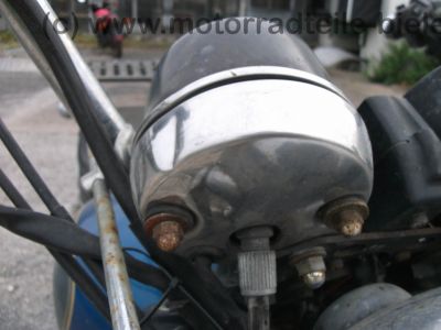 Honda_CM_400_T_blau_CRASH_SCHUH_Gepaecktraeger_Koffersystem_-_wie_CB_CM_125_200_250_400_C_T_Twin_NC01_MC01_MC06_Chopper_Custom_52.jpg