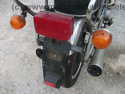 Honda_CM_400_T_blau_CRASH_SCHUH_Gepaecktraeger_Koffersystem_-_wie_CB_CM_125_200_250_400_C_T_Twin_NC01_MC01_MC06_Chopper_Custom_65.jpg