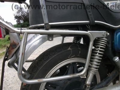 Honda_CM_400_T_blau_CRASH_SCHUH_Gepaecktraeger_Koffersystem_-_wie_CB_CM_125_200_250_400_C_T_Twin_NC01_MC01_MC06_Chopper_Custom_68.jpg