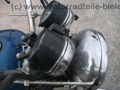 Honda_CM_400_T_blau_CRASH_SCHUH_Gepaecktraeger_Koffersystem_-_wie_CB_CM_125_200_250_400_C_T_Twin_NC01_MC01_MC06_Chopper_Custom_85.jpg