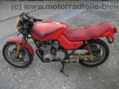 Suzuki_GS_550_M_KATANA_rot_Airbrush_GIMBEL_Fussrasten_-_wie_GS_400_500_550_750_D_E_L_74b.jpg