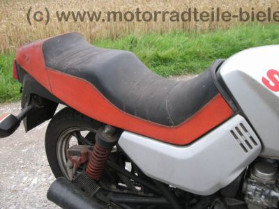 Suzuki_GS_550_M_KATANA_silber_Motorschaden_SEBRING_4_in_1_Auspuff_-_wie_GSX_GS_400_500_550_750_D_E_L_KATANA_23.jpg