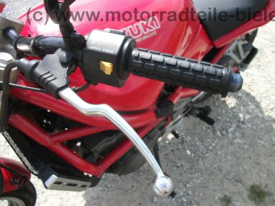 Suzuki_GSF_400_Bandit_GK75B_rot_Motorschaden_50PS_unfallfrei_-_wie_GSF_GSX_GSXR_400_600_750_R_F_Bandit_56.jpg