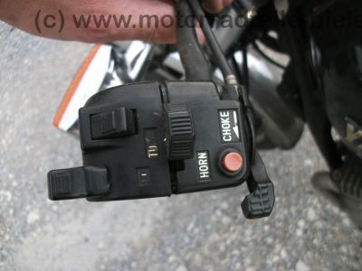 Yamaha_XJ_550_schwarz_Chrombuegel_Heckbuegel_-_wie_XJ_400_500_600_650_750_46.jpg