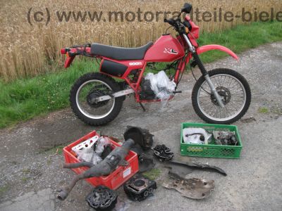 Honda_XL_600_R_PD03_rot_unfallfrei_Kopfrisse_-_wie_XL_XR_250_350_400_500_600_650_R_RM_LM_MD11_ND03_PD04_10.jpg