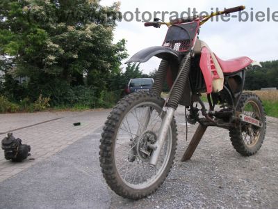 Yamaha_YZ_125_S_Typ_1LX_Vollcross_teilzerlegt_mit_Gabel_aus_Honda_CR_250_o__125_-_wie_YZ_DT_RD_80_125_250_2HG_2VN_57.jpg