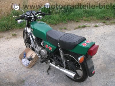Kawasaki_KZ_250_A_TWIN_gruen_original_Auspuff_-_wie_Z_KZ_GPZ_CSR_250_305_400_440_A_B_C_D_E_LTD_TWIN_6.jpg