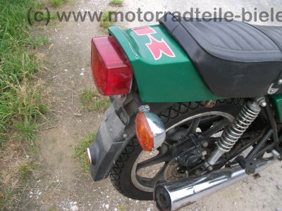 Kawasaki_KZ_250_A_TWIN_gruen_original_Auspuff_-_wie_Z_KZ_GPZ_CSR_250_305_400_440_A_B_C_D_E_LTD_TWIN_74.jpg