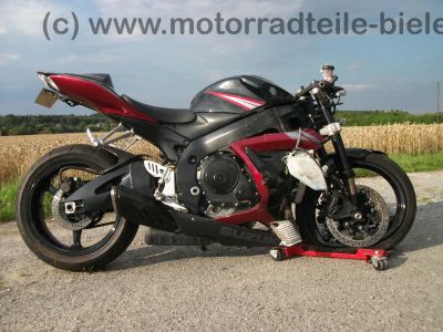 Suzuki_GSXR_GSX-R_750_K6_K7_GR7KA_2006_2007_110_kW_-_wie_GSXR_600_GSXR_1000_69.jpg
