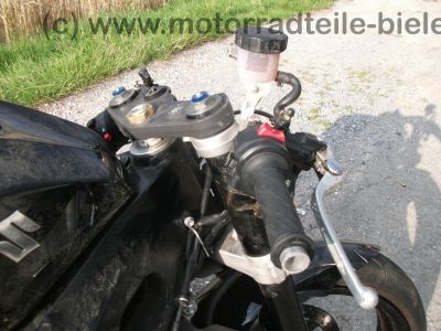Suzuki_GSXR_GSX-R_750_K6_K7_GR7KA_2006_2007_110_kW_-_wie_GSXR_600_GSXR_1000_79.jpg