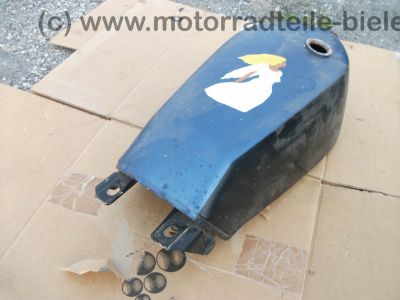 Yamaha_RD_125_200_250_350_Tank_3.jpg