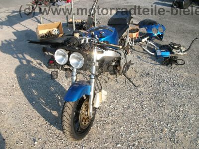 Kawasaki_ZXR_750_H_H1_H2_blau_mit_180_-_55_ZR_17_-_wie_GPZ_GPX_ZX_750_900_R_A_F_G_H_39.jpg