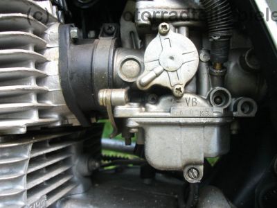 Honda_CB_250_N_silber_blau_TOP_ORIGINAL_Scheunenfund_-_wie_CMX_CM_CB_250_400_450_C_T_N_22.jpg