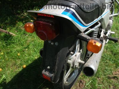 Honda_CB_250_N_silber_blau_TOP_ORIGINAL_Scheunenfund_-_wie_CMX_CM_CB_250_400_450_C_T_N_83.jpg