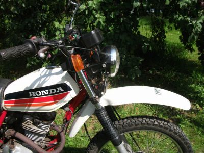 Honda_XL_185_S_rot-weiss_Original_-_wie_XL_CL_TL_SL_L_125_185_200_250_S_54.jpg