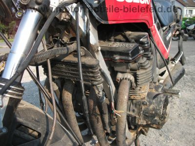 Suzuki_GSX_550_E_GN71D_schwarz-rot_CRASH_Motor_neu_-_wie_GSX_400_500_550_600_F_E_ES_EF_56.jpg