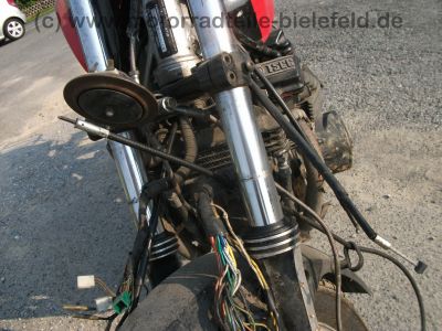 Suzuki_GSX_550_E_GN71D_schwarz-rot_CRASH_Motor_neu_-_wie_GSX_400_500_550_600_F_E_ES_EF_61.jpg