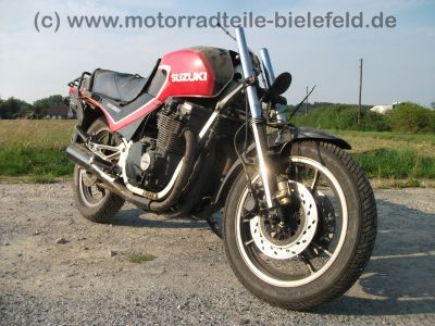 Suzuki_GSX_550_E_GN71D_schwarz-rot_CRASH_Motor_neu_-_wie_GSX_400_500_550_600_F_E_ES_EF_84.jpg