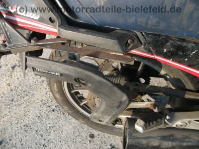 Suzuki_GSX_550_E_GN71D_schwarz-rot_CRASH_Motor_neu_-_wie_GSX_400_500_550_600_F_E_ES_EF_98.jpg
