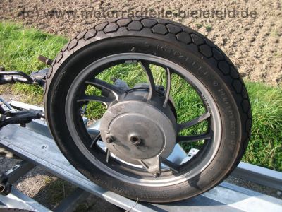 Yamaha_XJ_750_SECA_11M_zerlegt_JAMA_LASER_Auspuff_4in1_-_wie_XJ_650_700_900_F_4K0_41Y_31A_58L_4BB_94.jpg