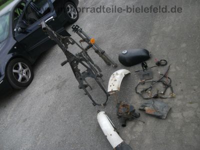 Honda_XL_125_K_Teile_Gabel_Rahmen_Tank_Fender_Schwinge_Federbeine_etc__-_wie_CB_CL_TL_SL_100_125_S_79.jpg
