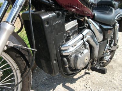 Kawasaki_EL_250_Eliminator_rot-metallic_-_wie_BN_125_EL_252_EN_500_ZL_600_21.jpg