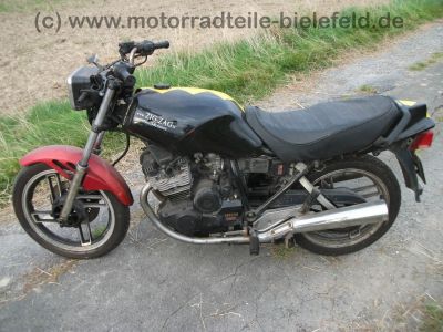 Yamaha_XS_400_DOHC_Typ_12E_Twin_Stunt_Tank_ok_-_Basis_f�r_Bobber_wie_XS_250_360_400_OHC_12.jpg