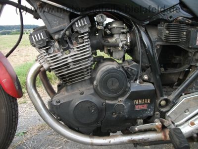 Yamaha_XS_400_DOHC_Typ_12E_Twin_Stunt_Tank_ok_-_Basis_f�r_Bobber_wie_XS_250_360_400_OHC_20.jpg