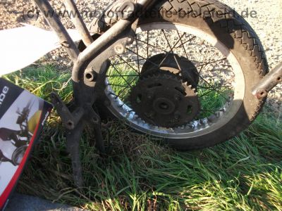 Honda_CB_250_RS_rot_MC02_zerlegt_Motor_demontiert_Neuteile_-_wie_XL_CL_250_R_S_MD03_MD04_MD06_Deluxe_20.jpg