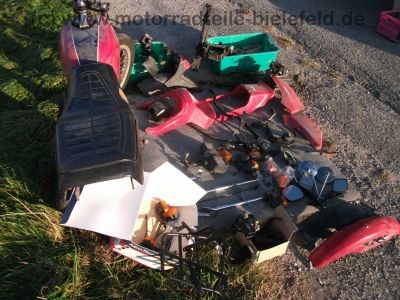 Honda_CB_250_RS_rot_MC02_zerlegt_Motor_demontiert_Neuteile_-_wie_XL_CL_250_R_S_MD03_MD04_MD06_Deluxe_5.jpg