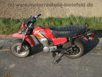Honda_CY_50_rot_Tank_Auspuff_Vergaser_PC15A_gut_-_wie_XL_CB_50_J_Z_ST_SS_50_DAX_Monkey_5.jpg
