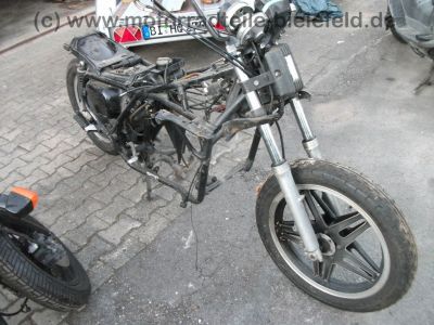 Honda_GL_1100_A_Aspencade_Gold_Wing_SC02_ex-blau_rolling_chassis_4.jpg
