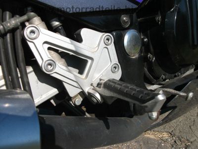 Kawasaki_GPX_600_R_schwarz-blau_ZX600C_Unfall_gepflegt_-_wie_GPZ_GPX_ZX_500_600_750_900_R_A_B_C_88.jpg