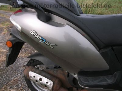 Kymco_Grandink_Grand_Dink_50_Mofa_Roller_GIVI_Topcase_-_wie_Grand_Dink_Grandink_125_250_135.jpg
