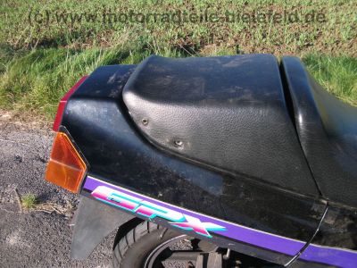 Kawasaki_GPX_600_R_ZX_600_C_schwarz-gruen_Umfaller_-__wie_GPZ_GPX_ZX_500_600_750_900_A_B_C_D_R_103.jpg
