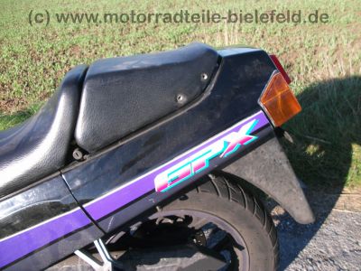 Kawasaki_GPX_600_R_ZX_600_C_schwarz-gruen_Umfaller_-__wie_GPZ_GPX_ZX_500_600_750_900_A_B_C_D_R_37.jpg