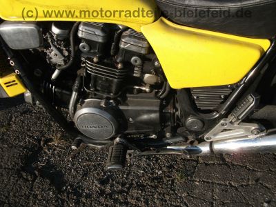 Honda_VF_750_C_Magna_RC09_gelb_Crash_-_wie_VF_500_700_750_1100_S_F_C_RC21_RC28_V35_V45_V65_Sabre_Interceptor_13.jpg