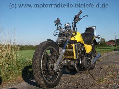 Honda_VF_750_C_Magna_RC09_gelb_Crash_-_wie_VF_500_700_750_1100_S_F_C_RC21_RC28_V35_V45_V65_Sabre_Interceptor_3.jpg
