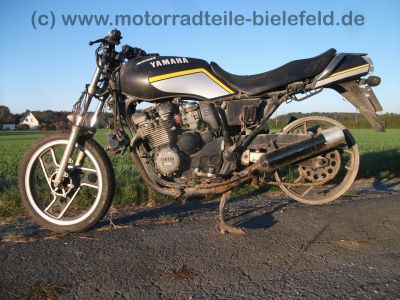 Yamaha_XJ_600_51J_Sturz_Extras_2__Lacksatz_rot_-_wie_3KM_3KN_4V8_XJ_400_550_750_900_77.jpg