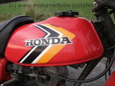 Honda_CY_50_orange-rot_original_Schluessel_Papiere_-_wie_CY_CB_XL_TL_SL_CL_Z_ST_50_80_90_100_125_DAX_Monkey_81.jpg