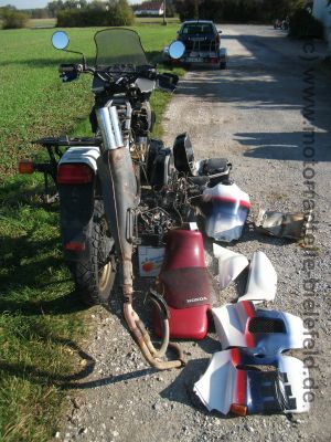 Honda_XL_600_V_Transalp_PD06_bunt_3x_GIVI_4x_Zylinderkopf_-_wie_XL_XRV_VT_600_650_750_PD10_RD03_RD04_4.jpg