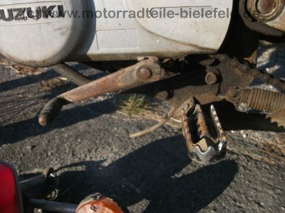 Suzuki_TS_50_ER_KT_XK_Enduro_Mokick_1_Hd__orig__Schluessel_und_Kaufbeleg_aus_1980_-_wie_RG_ZR_TS_GT_RM_50_70_80_90_100_125_ER_X_XK_56.jpg